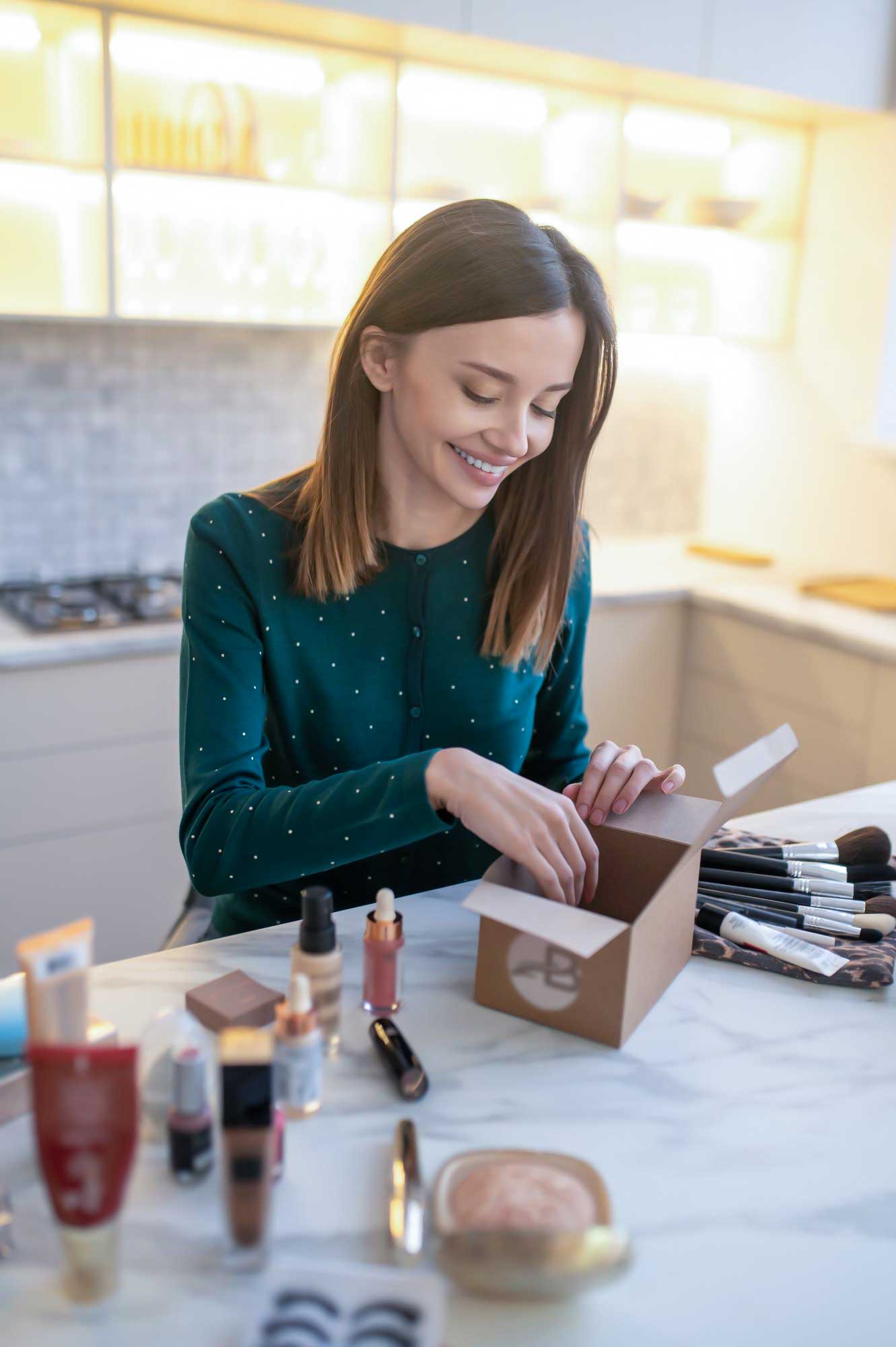 Unboxing affordable beauty tech, makeup tools, and massage tools with fast UK shipping