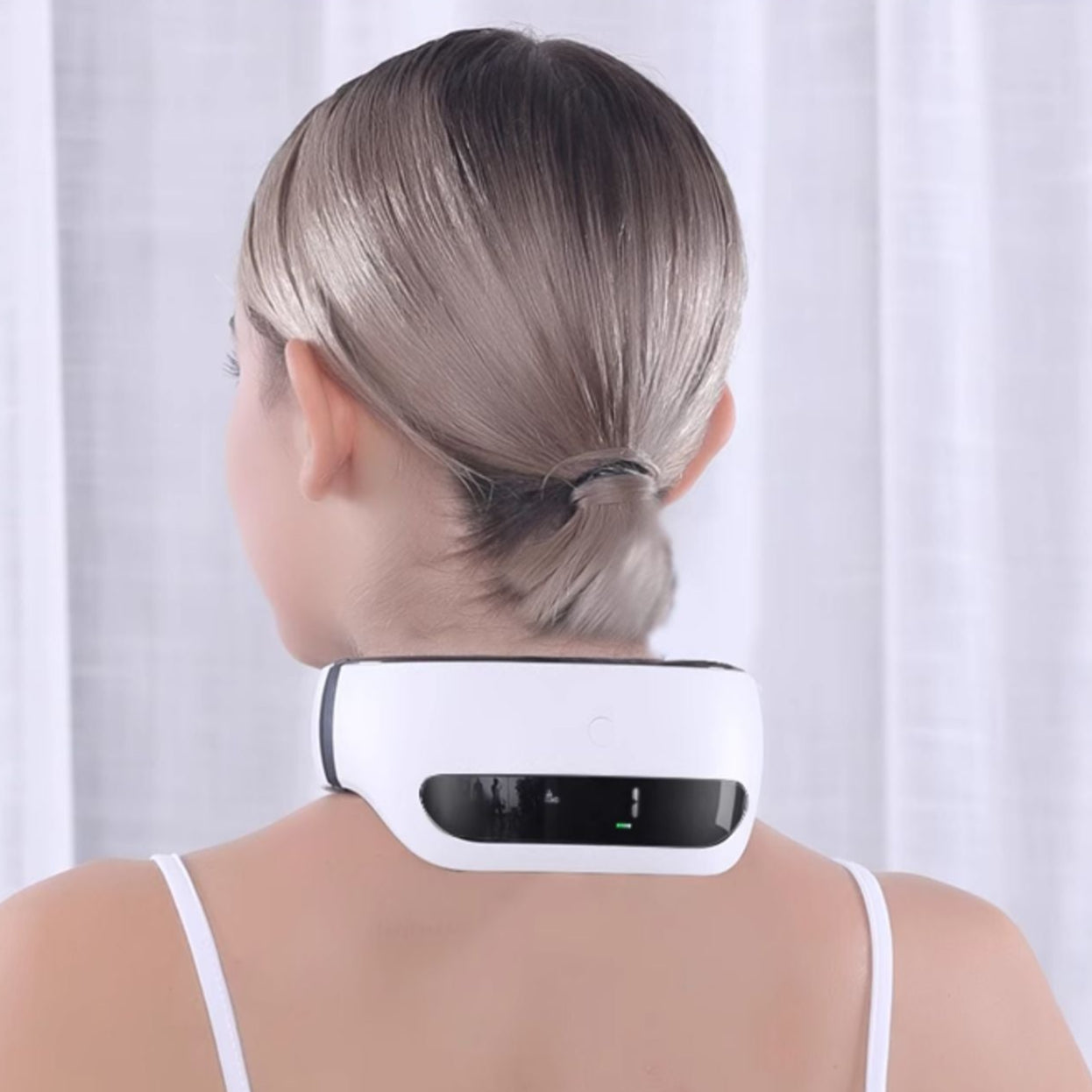 Whether you're at home, in the office, or on the go, this massager provides portable