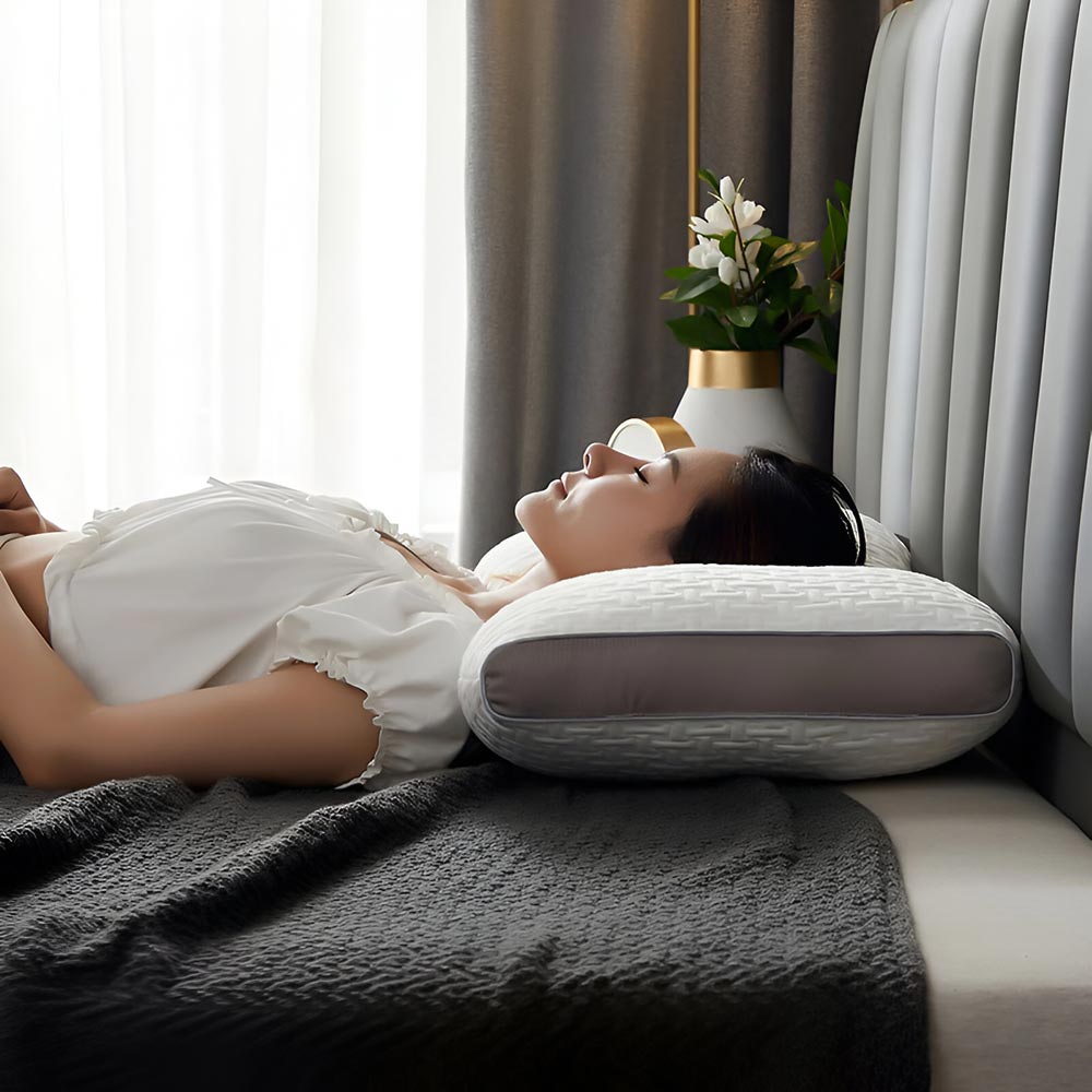 Travel neck pillow for long flights and car journeys, providing excellent neck support and comfort on the go.
