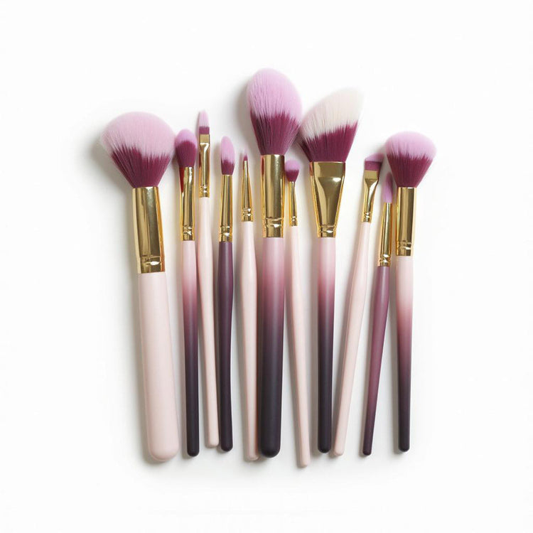 affordable and premium Makeup brushes for flawless application and professional results by beautyessence